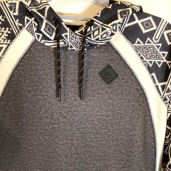Burton Women's Hoodie Pullover Size S Kangaroo Pocket Black White Aztec Print - Picture 4 of 9